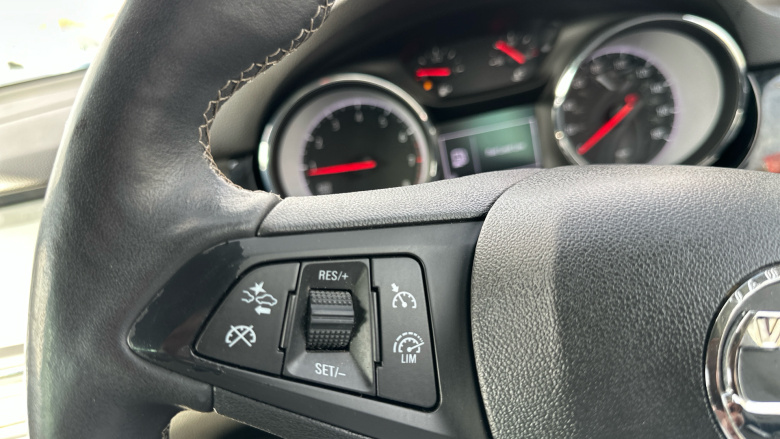 Vauxhall Astra 1.2 Turbo 145 Griffin Edition 5dr Petrol Hatchback